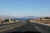 Cesta od Las Vegas, před námi přehradní jezero Hoover Dam