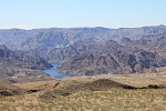 Severní Amerika - USA - Arizona - Pohled na přehradní jezero ze silnice 93.