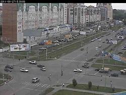 Omsk, Maslennikova and Zhukova street crossing