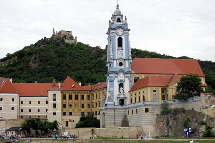 Rakousko: Údolí Wachau - Modrá stužka Dunaje zapletená do tónů valčíku